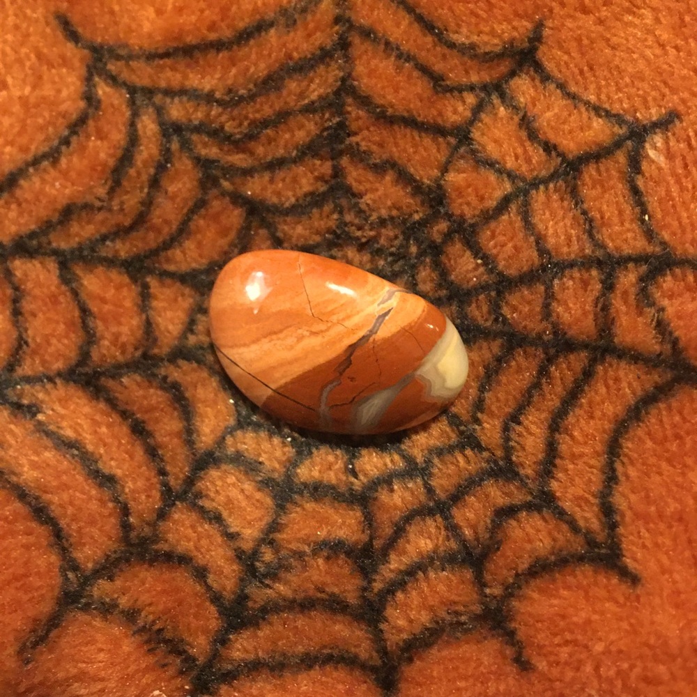 NEW🔮Red Jasper stone, small in size, reddish brown in color.